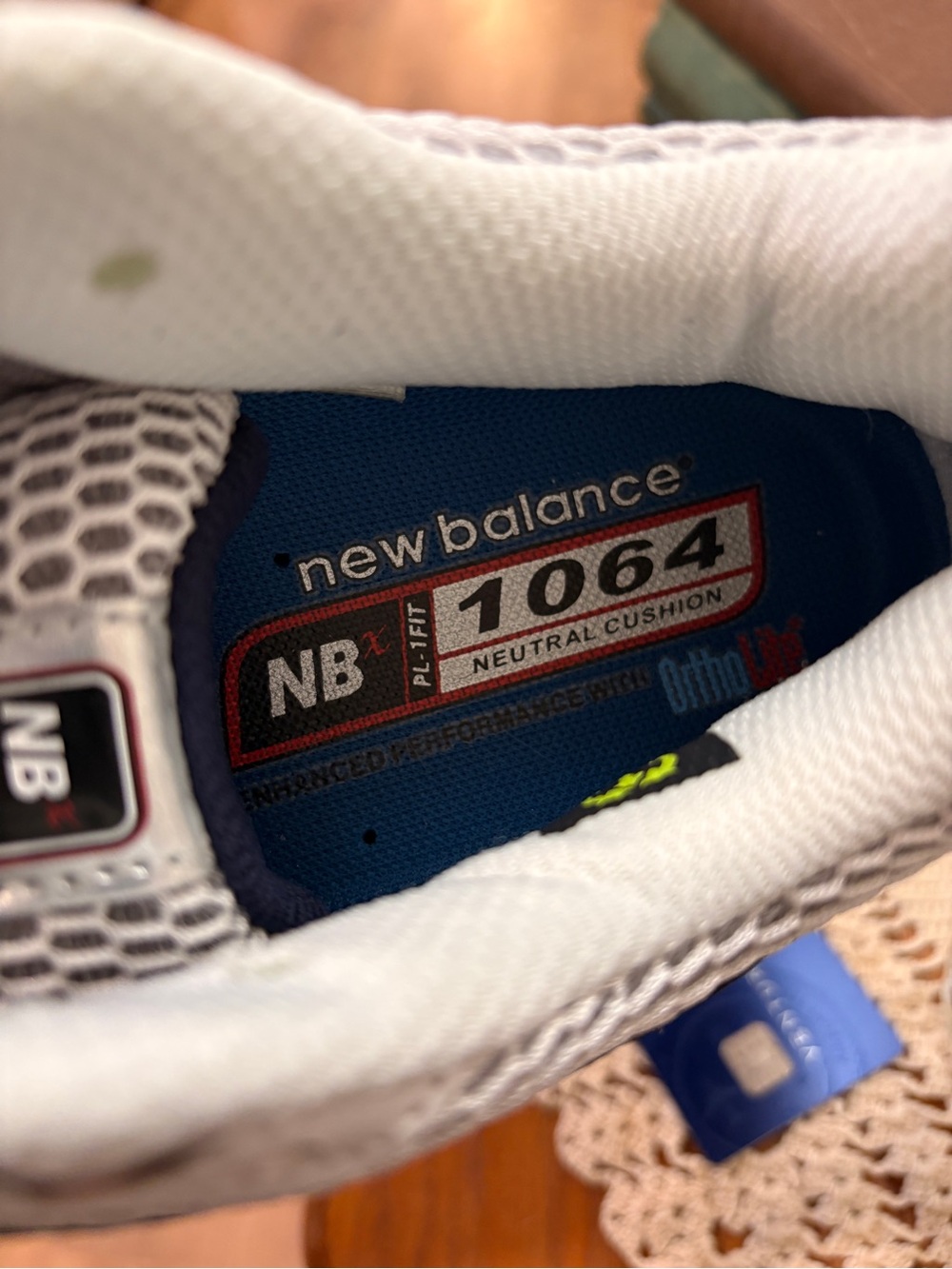 New Balance Men's 1064 Runner Shoes 10.5 - Rare - Picture 7 of 8